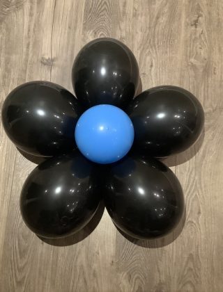 How to Make a Simple Balloon Flower
