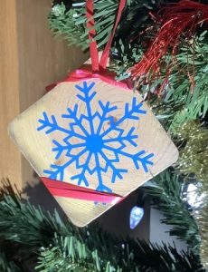 easy wood xmas ornament