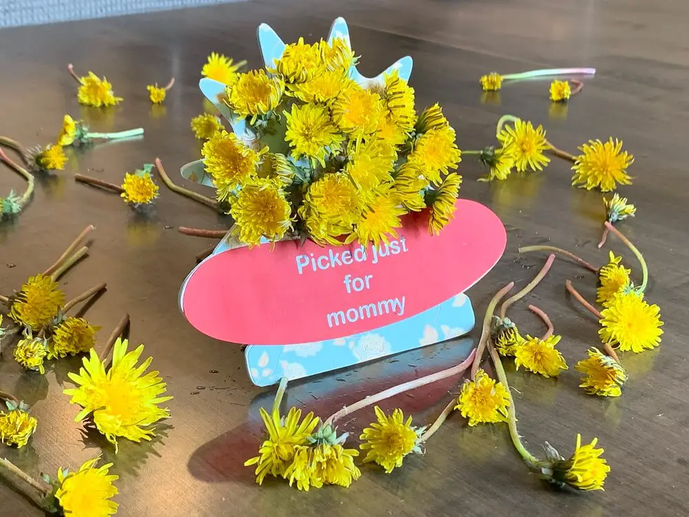 Mother’s Day Paper Flower Vase