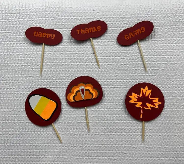 Thanksgiving cupcake toppers