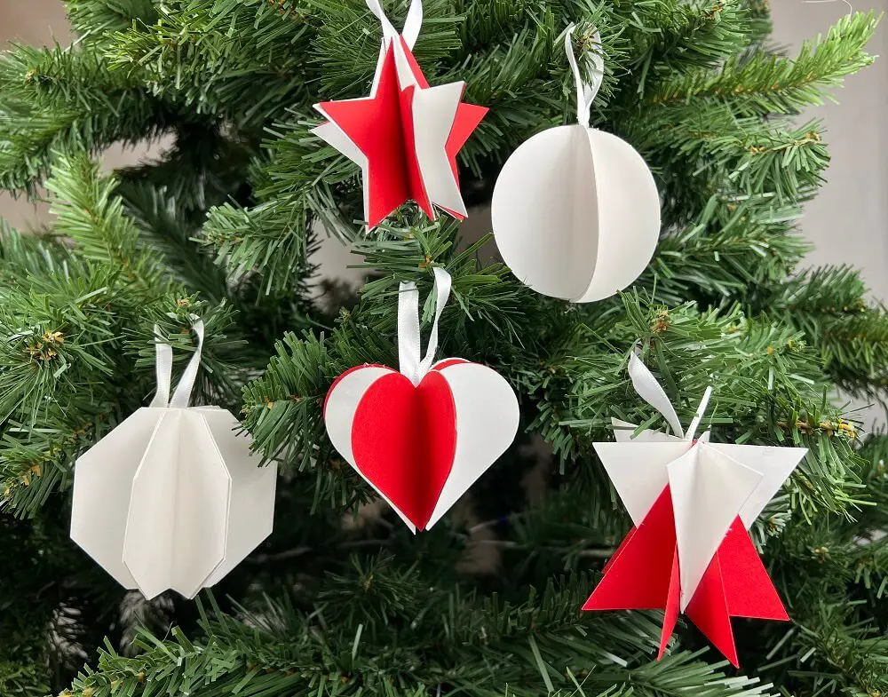 Simple Paper Christmas Ornaments