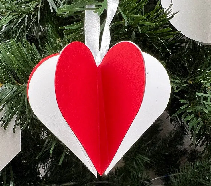 Simple Paper Heart Christmas Ornaments