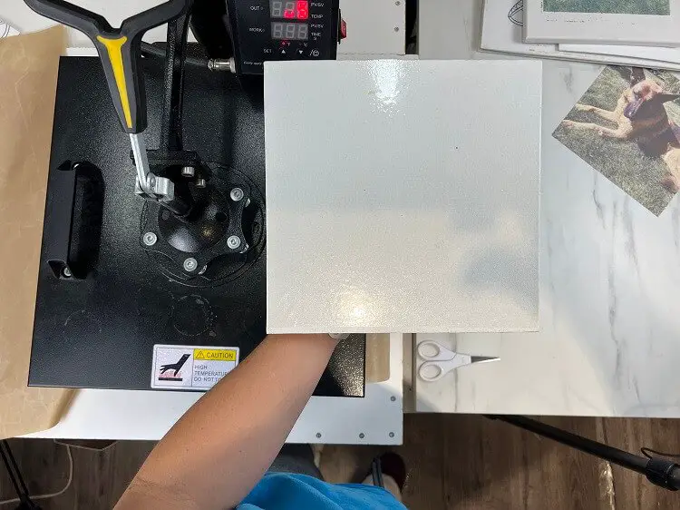 preparing canvas with laminate