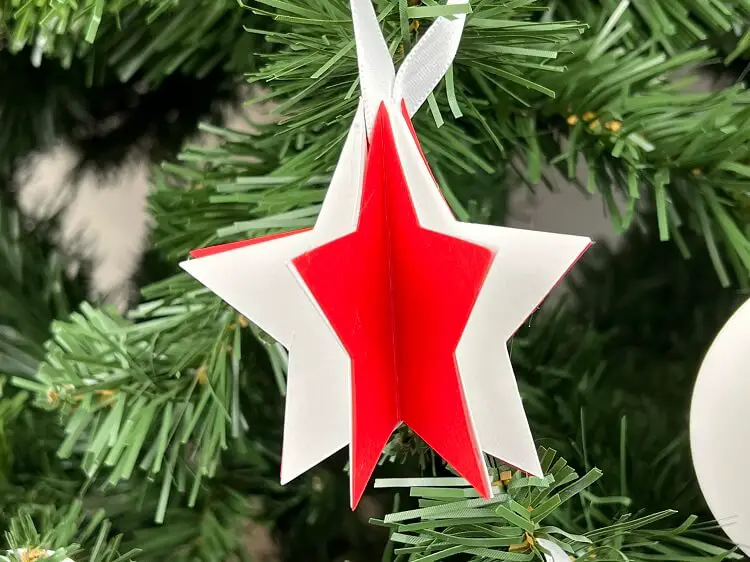 Simple Paper Star Christmas Ornaments