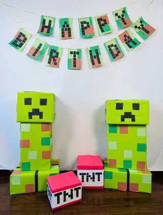DIY Minecraft Birthday Banner