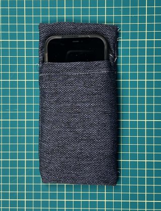 DIY Cell Phone Pouch