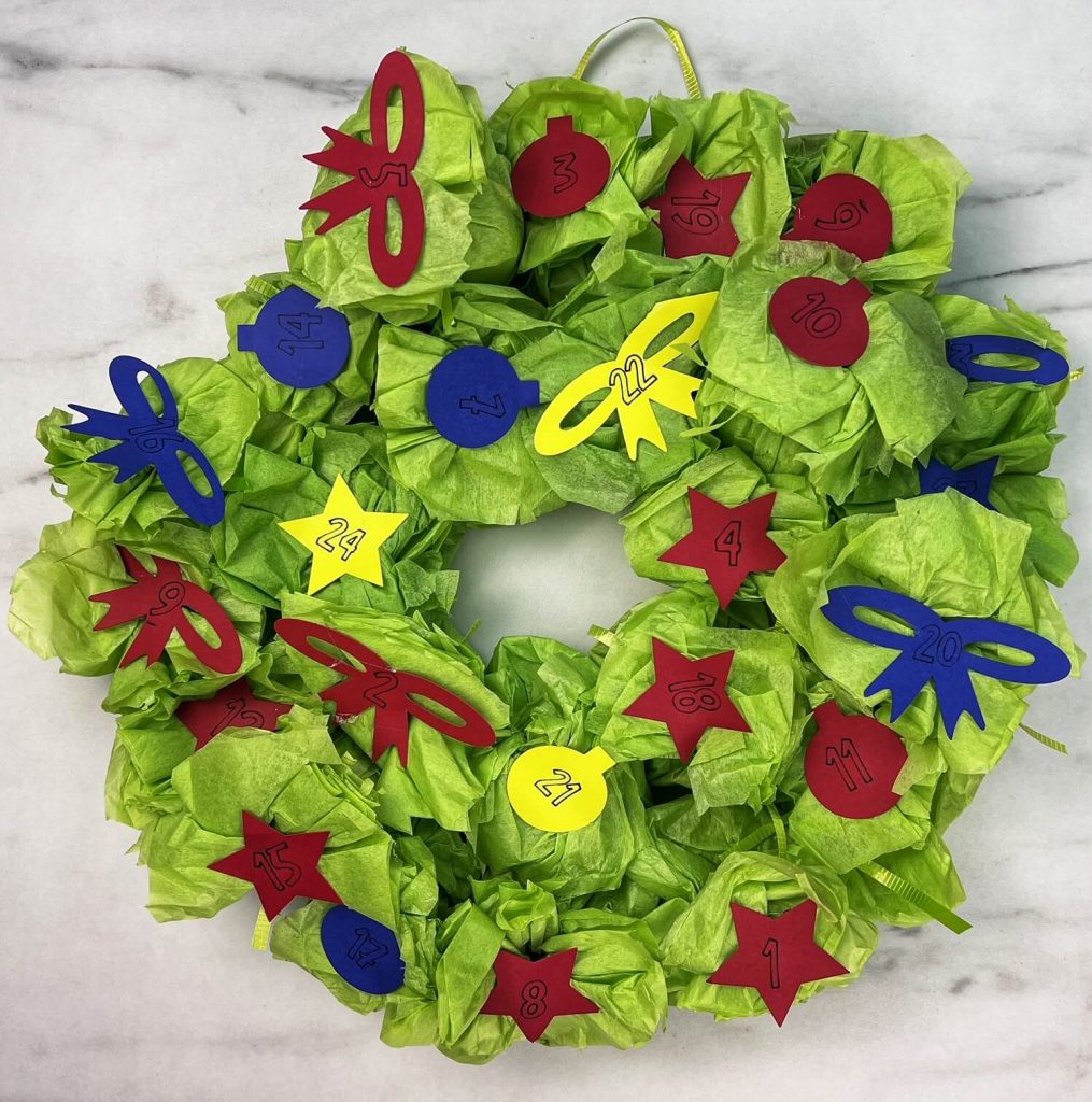 Holiday Wreath Countdown Calendar