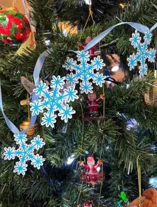 Snowflake Christmas Garland