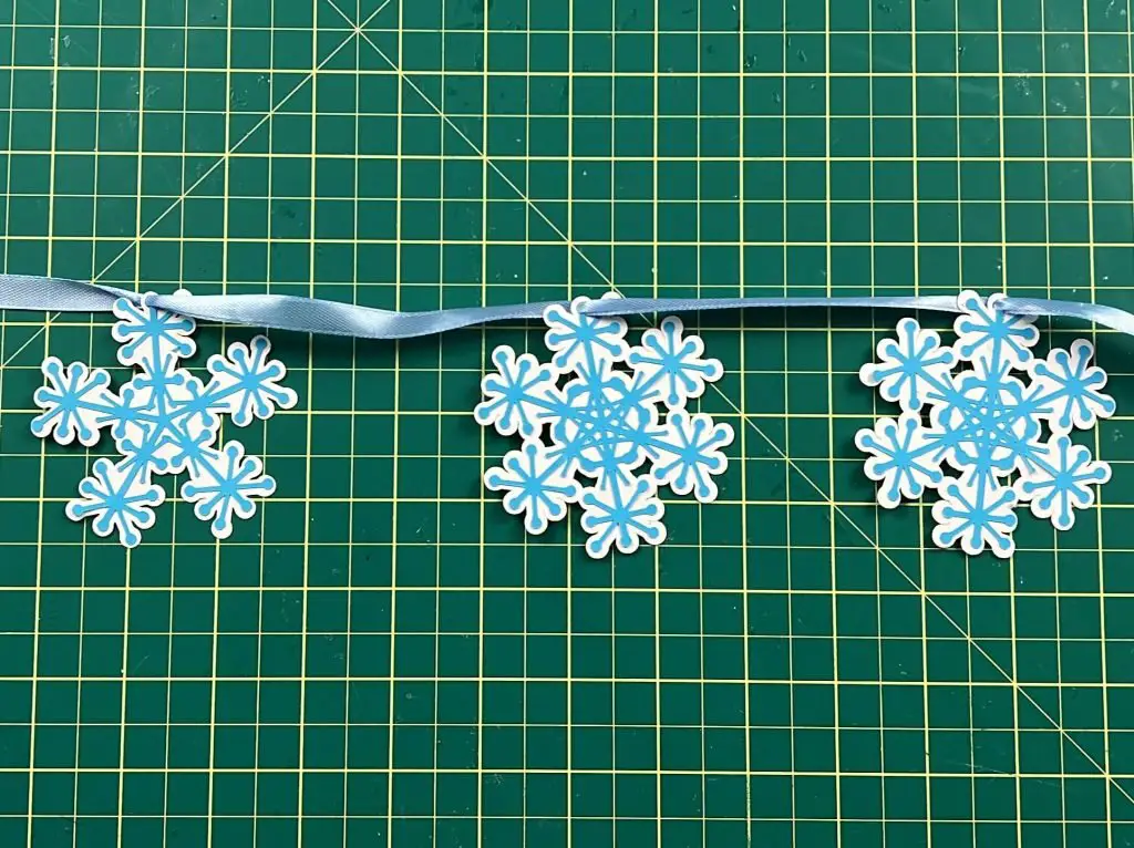 Snowflake Christmas Garland