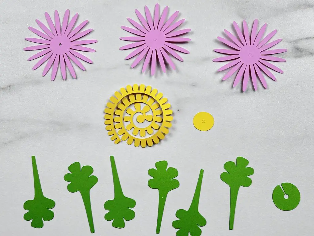 mini mum flower pieces