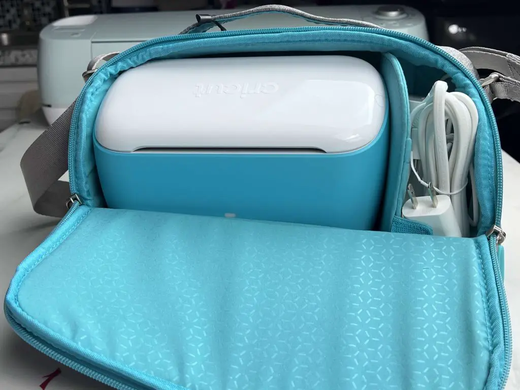 Unboxing a Cricut Joy