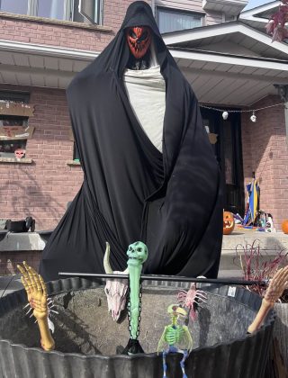 Giant Halloween Ghoul