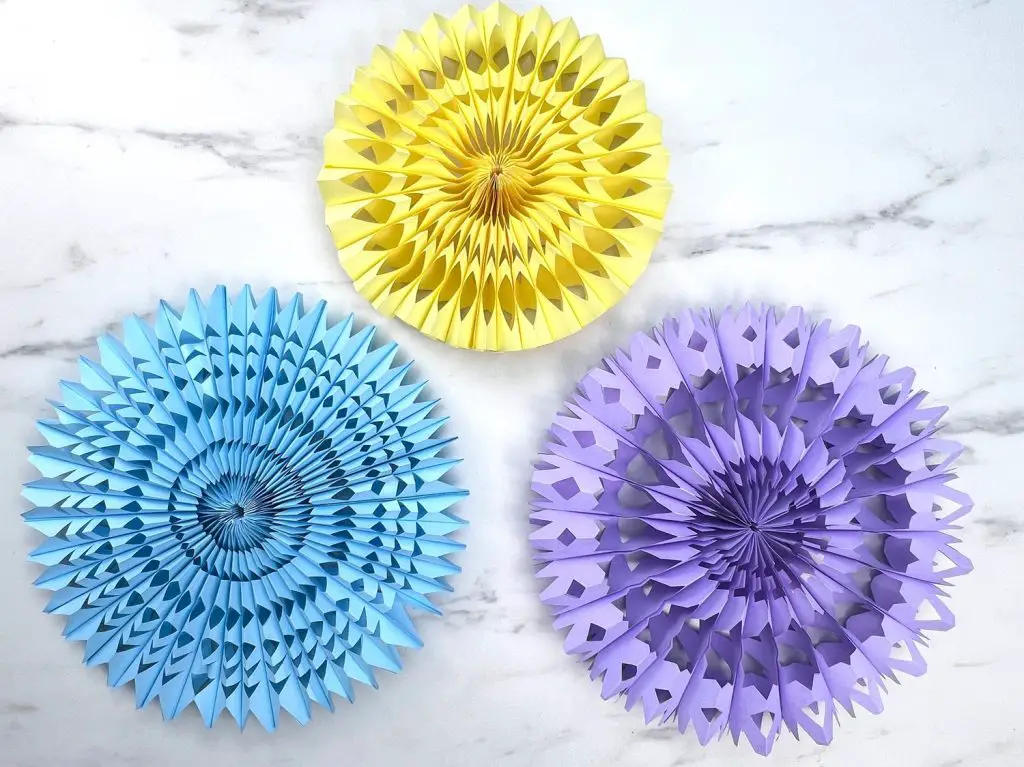 3D Paper Snowflakes