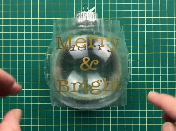 apply vinyl to curved surfaces