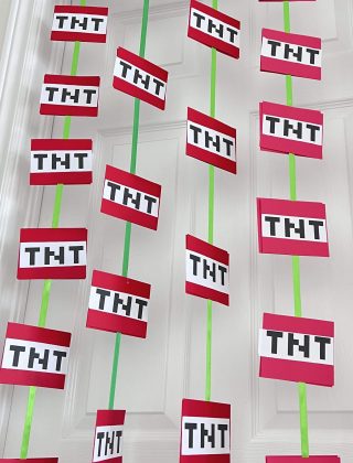 DIY Minecraft TNT Backdrop