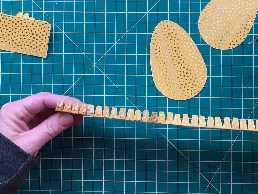 Paper Egg Candy Box
