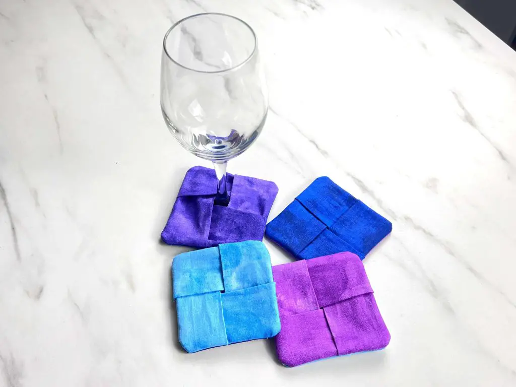 DIY wine glass cozy