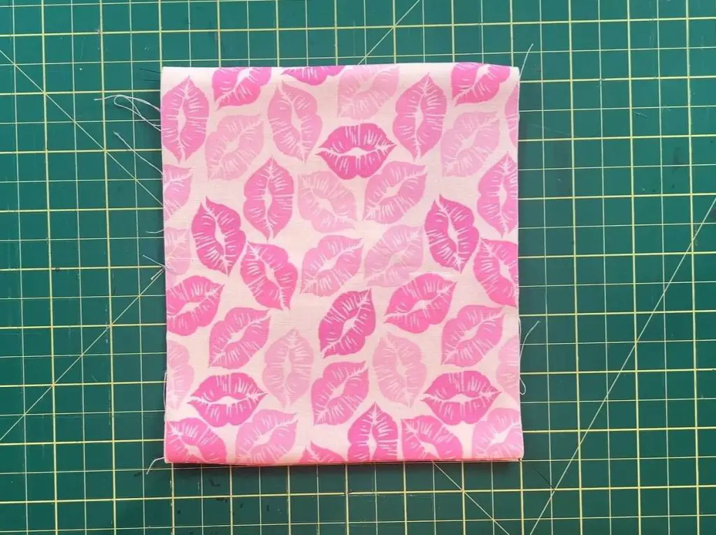 DIY Tissue Pouch
