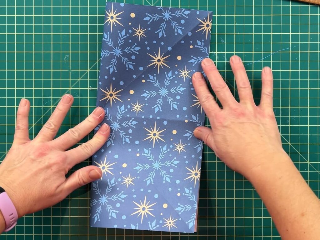 folding a paper star