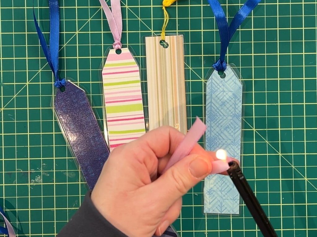 how to make laminated bookmarks with scrap paper