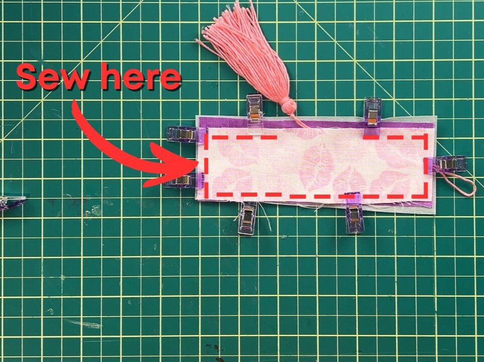 How to make fabric bookmarks