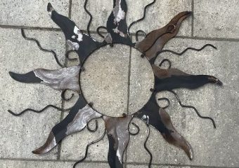 backside rusty sun garden decor rust removed