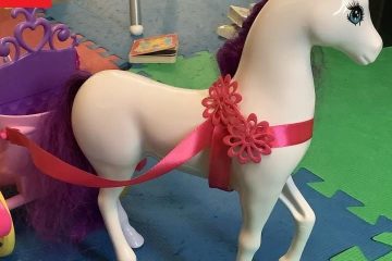final barbie horse harness, a broken toy harness